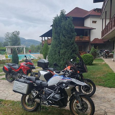 Etno Selo Vrelo & Camping Guest House Berane Exterior photo