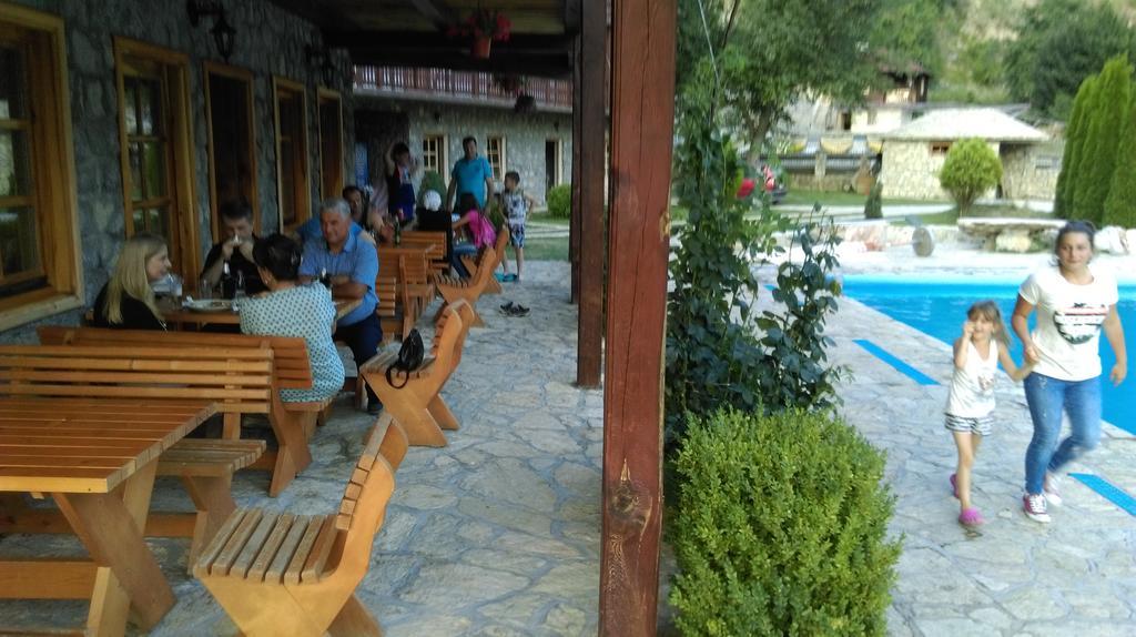 Etno Selo Vrelo & Camping Guest House Berane Exterior photo